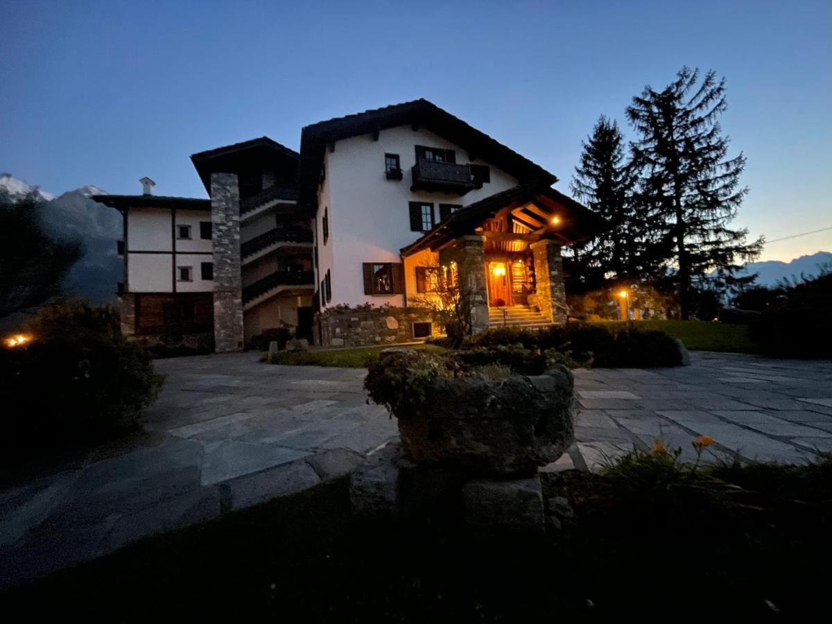 Hotel Milleluci Aosta Bagian luar foto