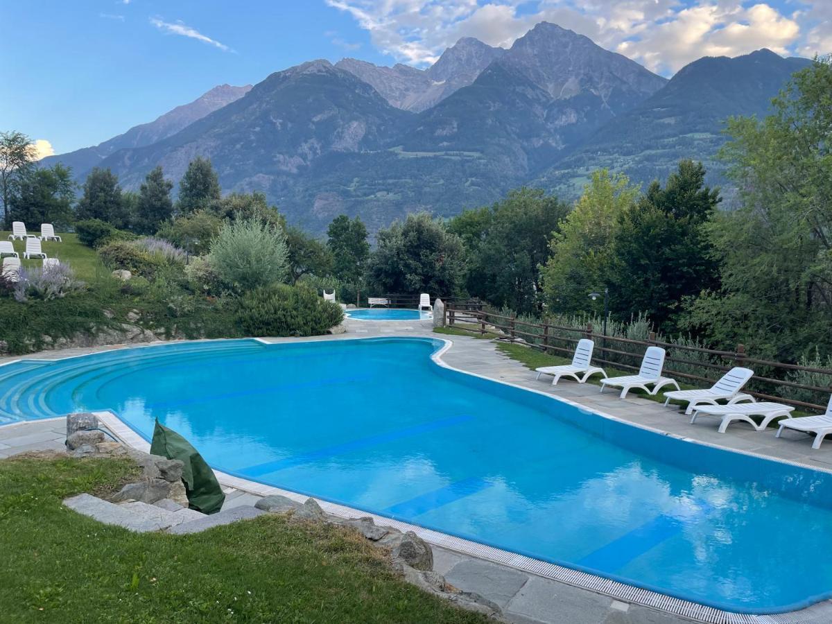 Hotel Milleluci Aosta Bagian luar foto