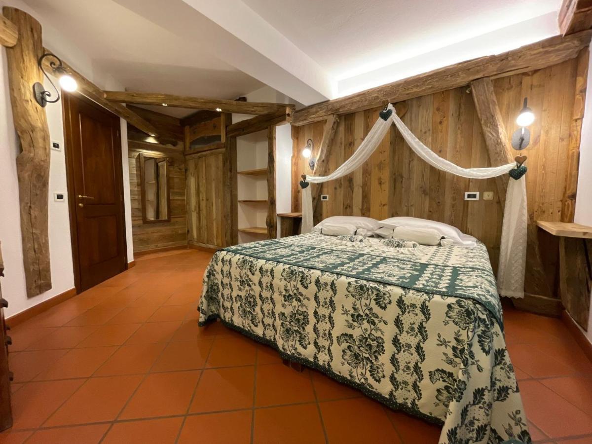 Hotel Milleluci Aosta Bagian luar foto