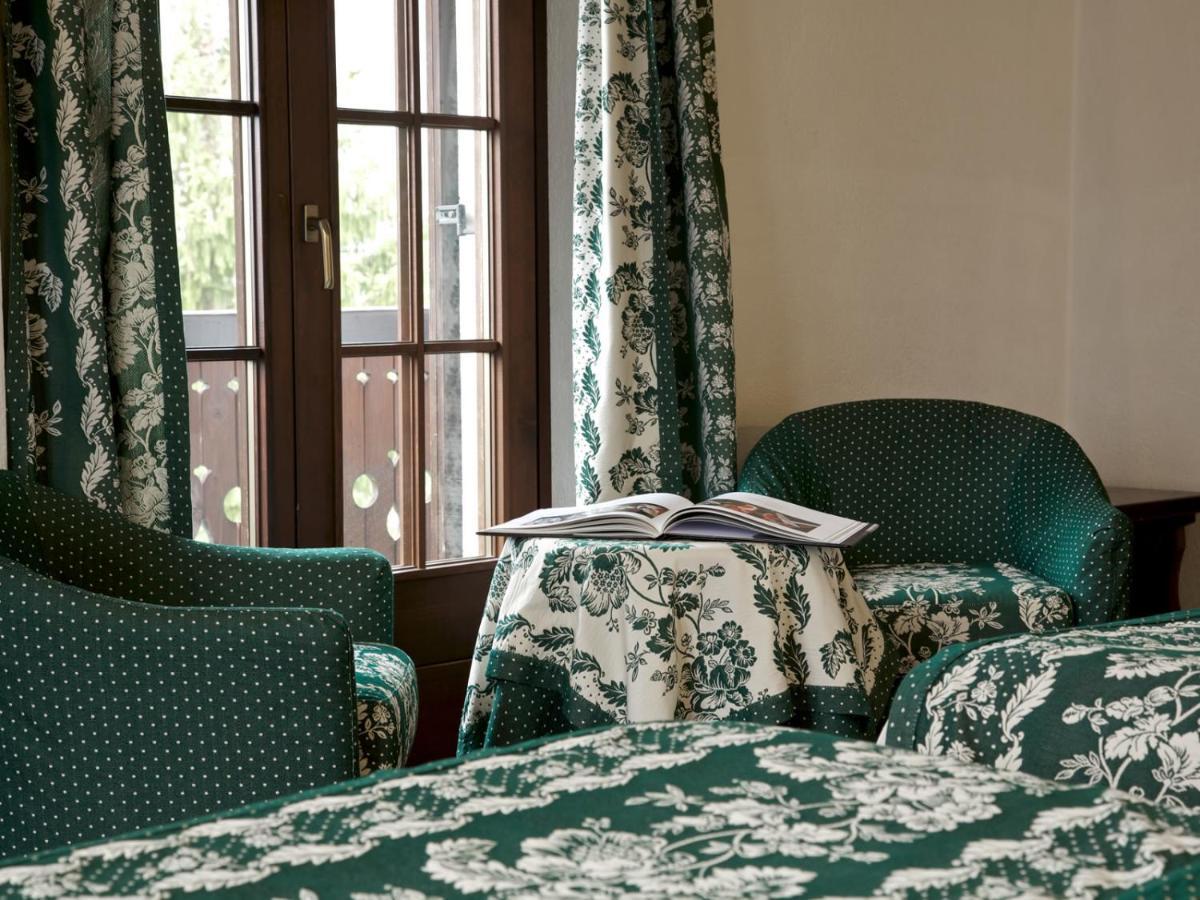 Hotel Milleluci Aosta Bagian luar foto